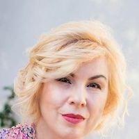 Photo of Christine U.