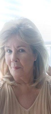 Photo of Karen F.