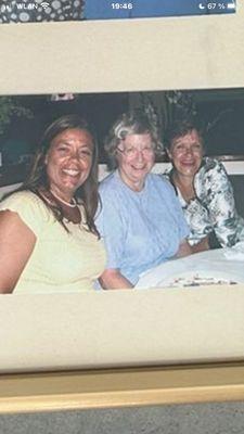 Photo of Dawn S.