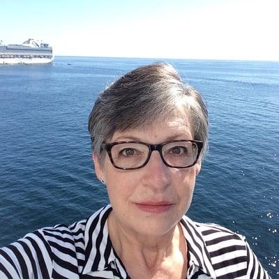 Photo of Linda R.