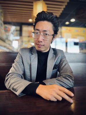 Photo of Damian L.