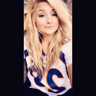Photo of Lindsay M.