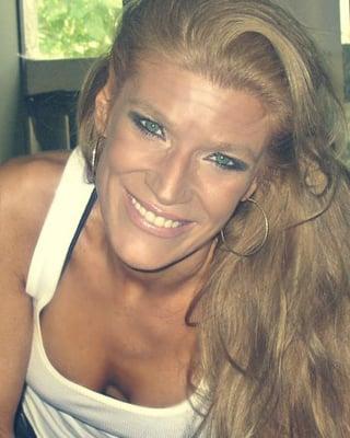 Photo of Carrie H.