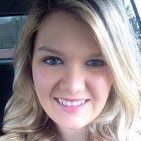 Photo of Julie L.