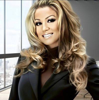 Photo of Robyn L.