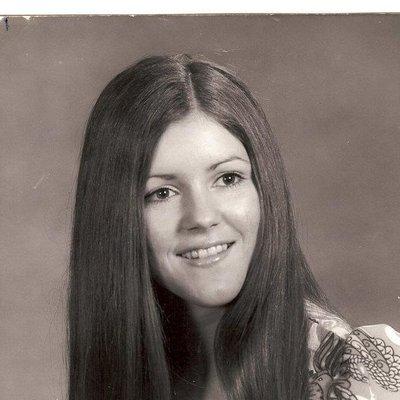 Photo of Linda T.