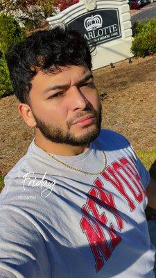 Photo of Luis G.