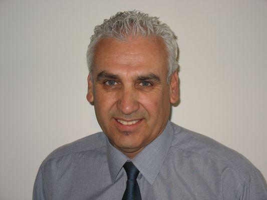 Photo of Robert T.