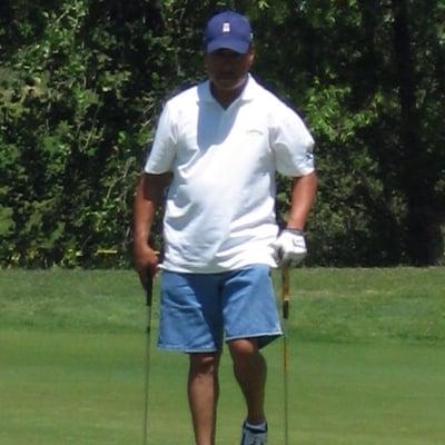 Photo of Robert D.
