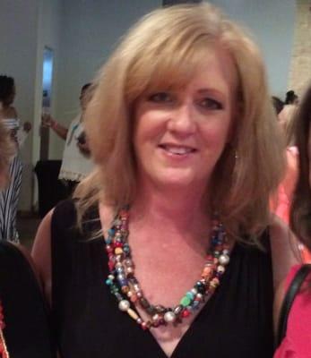 Photo of Robyn H.