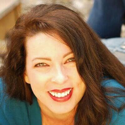Photo of Lisa R.