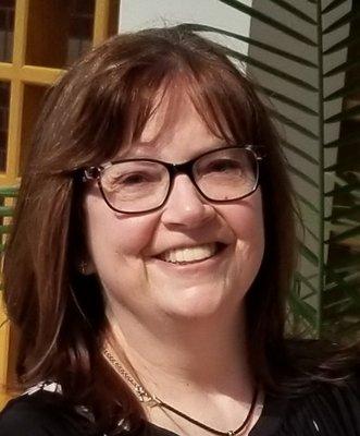 Photo of Julie H.