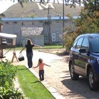 photo of Cari Carver E.