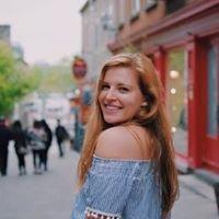 Photo of Caroline L.