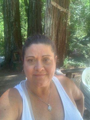 Photo of Julie D.
