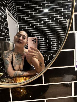 photo of Roxxy L.