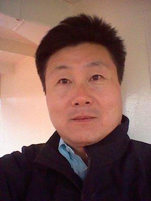 Photo of Dennis P.