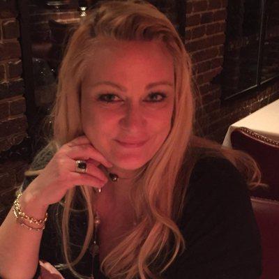 Photo of Carolyne H.