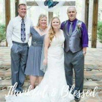 Photo of Donna M.