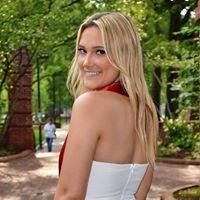 Photo of Julie P.