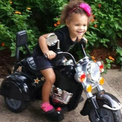 Photo of Meshelle L.