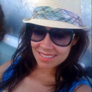 Photo of Leslie T.