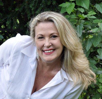 Photo of Terri W.