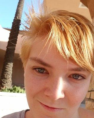 Photo of Lauren B.