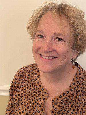 Photo of Linda S.