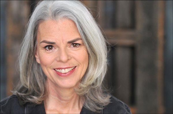 Photo of Jennifer E.