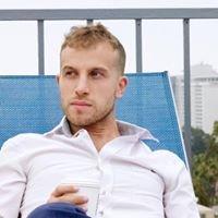 Photo of Alex V.