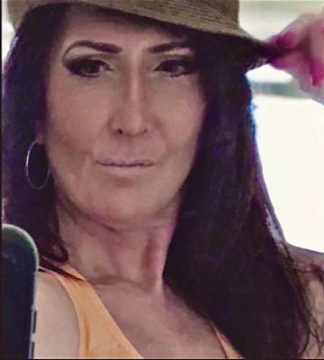 Photo of Rebecca W.