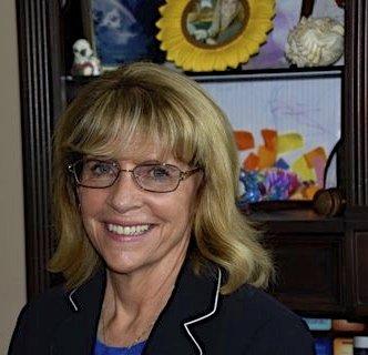 Photo of Lillian L.