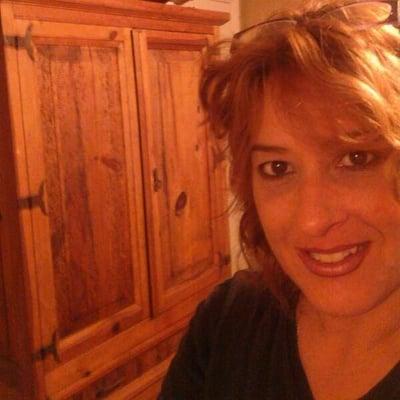Photo of Aileen G.