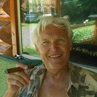 Photo of Curt L.