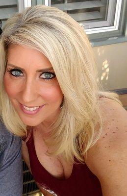 Photo of Denise R.