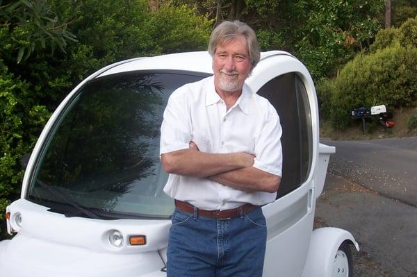 Photo of Richard W.