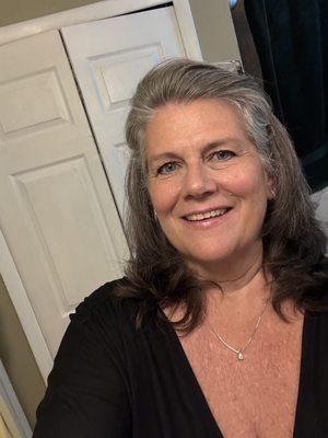Photo of Ellen R.