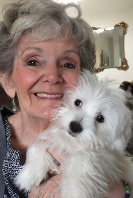 Photo of Linda M.