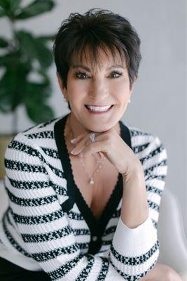 Photo of Lynn B.