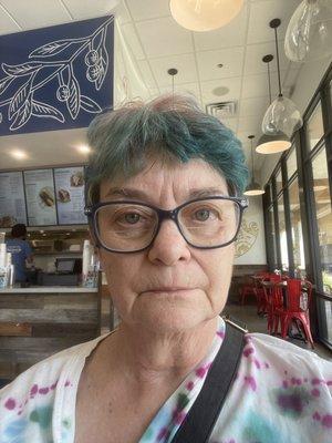 Photo of Holly L.