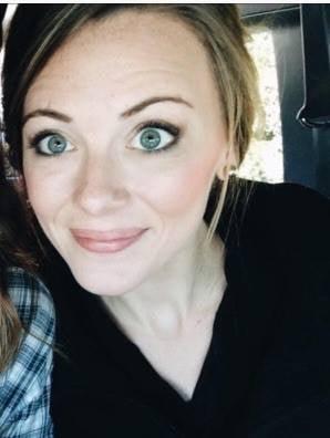 Photo of Amanda L.