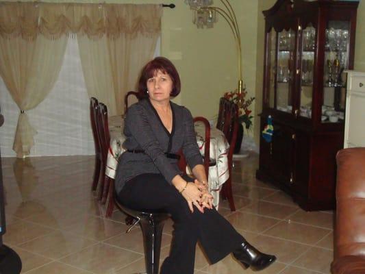 Photo of Isabel I.