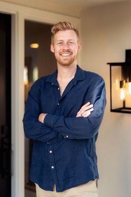 Photo of Grant L.