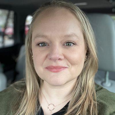 Photo of Diana L.