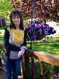 photo of Debra M.