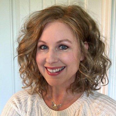 Photo of Erin R.