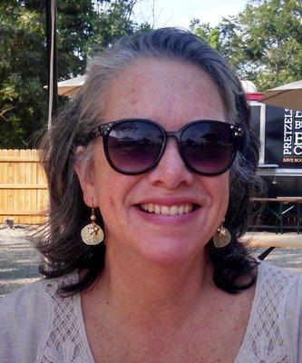 Photo of Debra C.