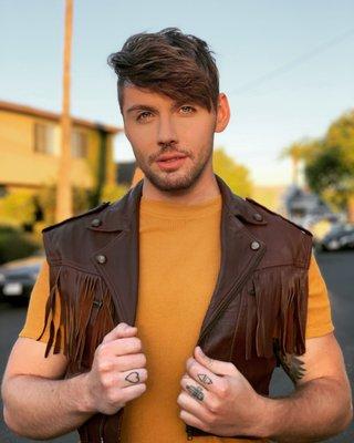 Photo of Andrew D.