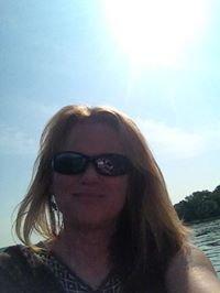 Photo of Lynda W.